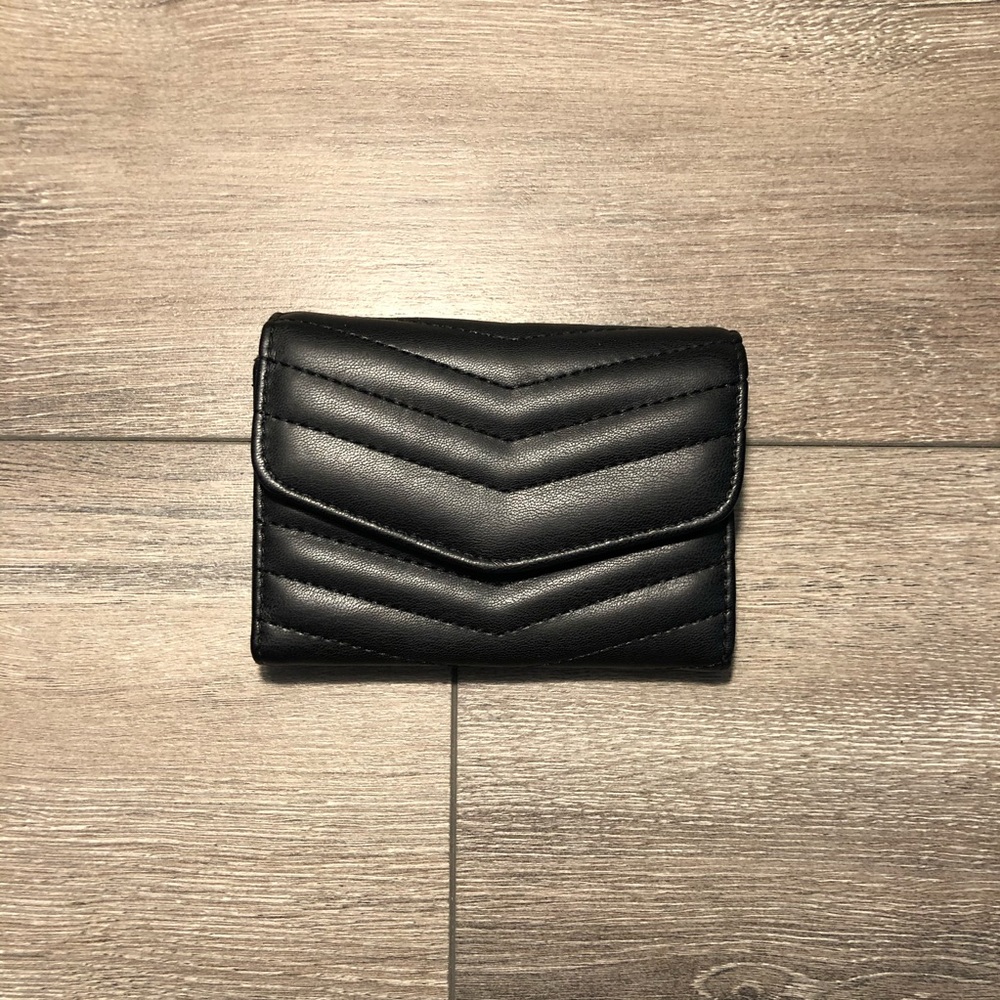Forever21 black wallet